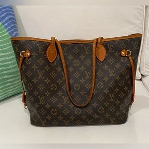 Louis Vuitton Neverfull MM